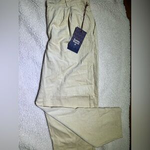 Mid rise waisted pants brand rowing blazers size 10